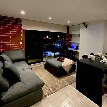 Lovely 1 Bedroom Unit With Free Parking Modra Zone 4 Guatemala City Exteriör bild