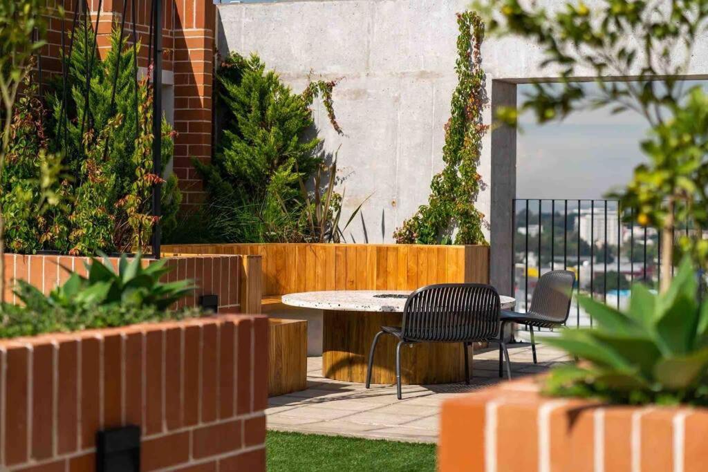 Lovely 1 Bedroom Unit With Free Parking Modra Zone 4 Guatemala City Exteriör bild