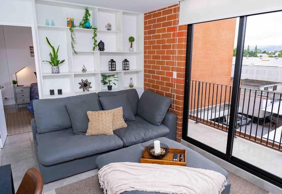 Lovely 1 Bedroom Unit With Free Parking Modra Zone 4 Guatemala City Exteriör bild