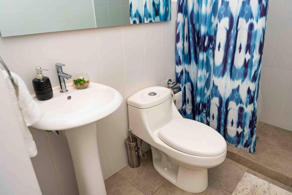 Lovely 1 Bedroom Unit With Free Parking Modra Zone 4 Guatemala City Exteriör bild