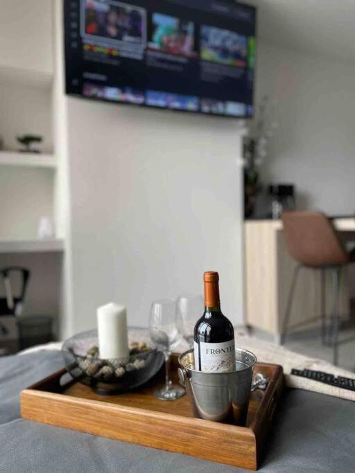 Lovely 1 Bedroom Unit With Free Parking Modra Zone 4 Guatemala City Exteriör bild